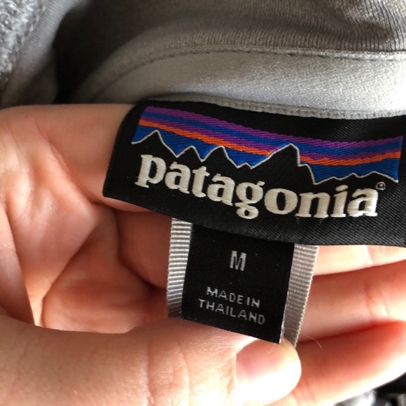 SOLD Patagonia Better Sweater - Picture 4 of 4
